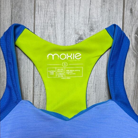 Moxie Cycling Co. Tank Sweetheart Solid Azure Blue - Picture 2 of 8